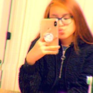 Meet your Posher, Tiffany